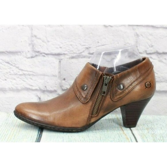 Born Shoes - Born Tanya  Brown Leather Side Zipper Ankle Booties Size 7.5 Medium